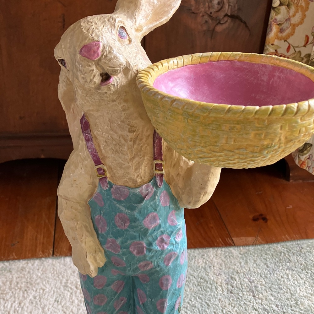18” Adorable Bunny Vintage Papier-mache or resin figurine. Perfect for Easter. - Picture 3 of 7